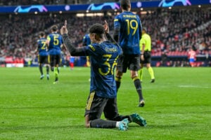 Anthony Elanga jubler efter sin scoring mod Atletico