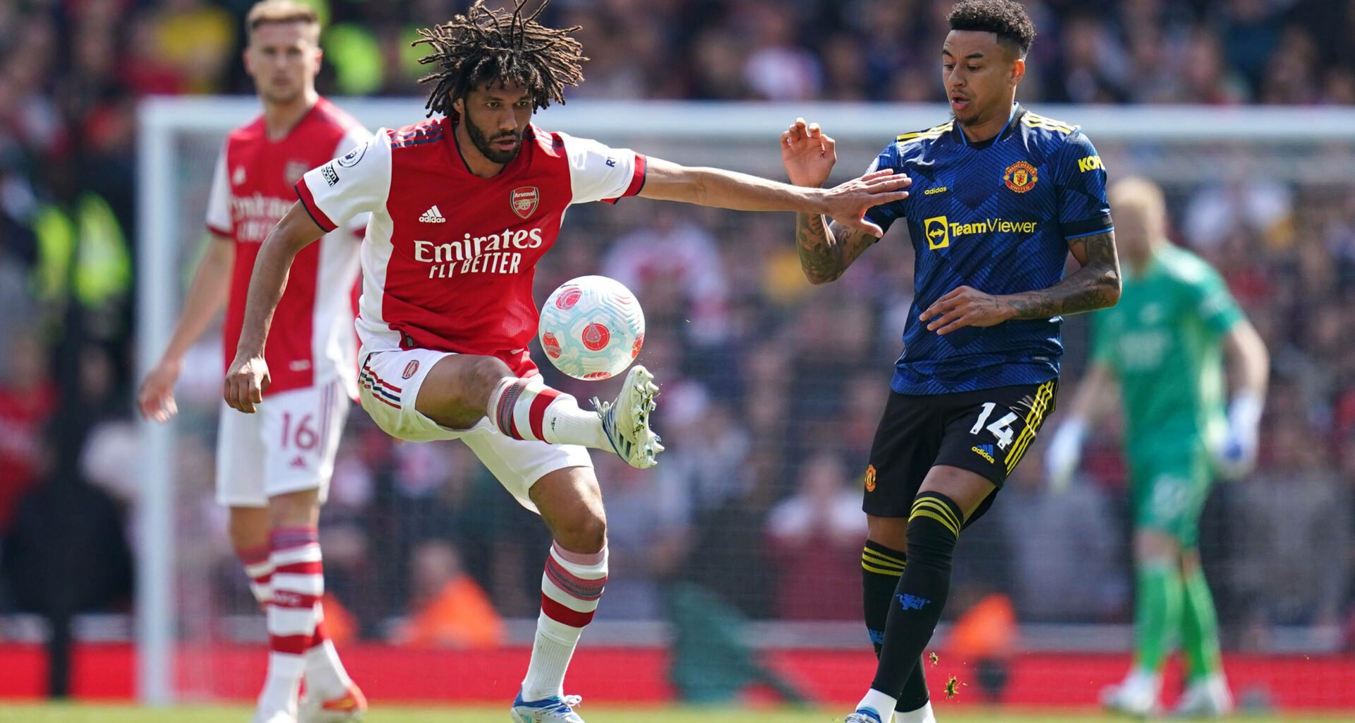 Jesse Lingard i duel med Mohamed Elneny