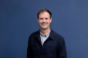 Jes Mortensen har en baggrund som journalist på TV 2 og over et årti som kommunikationschef i FC København. I dag driver han sit eget kommunikationsbureau. Foto: Rie Neuchs